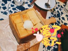 面包诱惑-绿茶餐厅(王府井永宁门店)