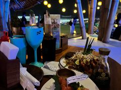 -FINNS Beach Club