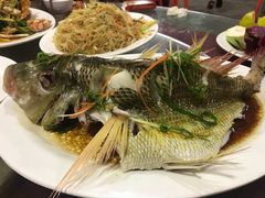 -岛中岛·海鲜大排档·万宁老字号(东澳店)