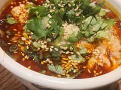 -成都你六姐·牛肉冒菜(上海环宇荟店)