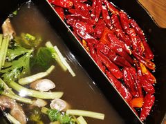草本鸳鸯锅-盡膳口福跷脚牛肉火锅(晶耀前滩店)