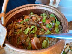 铜锅牛肝菌焖饭-中8楼风尚云南菜(颐堤港店)