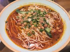 -重庆石磨豆花庄(乔庄店)