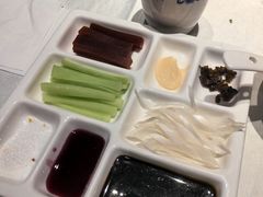 -北平楼·烤鸭·北京菜(牡丹园店)