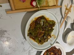 -关东小磨东北菜(漕河泾印象城店)