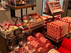 -Laderach 莱德拉(上海环贸iapm店)