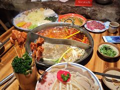 -周小明火锅(黑金冠社区店)