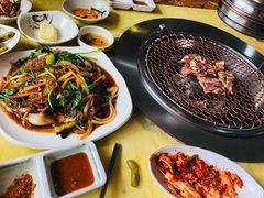 宫廷炒粉丝-牛信亭韩国料理·炭火烤肉(紫藤路店)