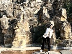 -鹦鹉寺公园