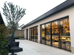 -窗外西餐厅(普罗理想国店)
