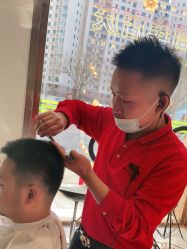 -卡尔诗·科技美肤连锁