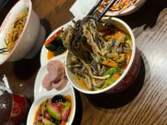 老北京爆肚粉-方砖厂69号炸酱面·烤鸭(前门鲜鱼口店)