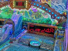 -爱玩嘉年华(龙湖曲江天街店)