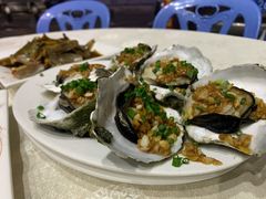 蒜蓉蒸生蚝-阳江餐厅·30年老字号·粤菜海鲜大排档