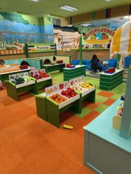 -莫莉幻想儿童乐园(武汉经开永旺店)