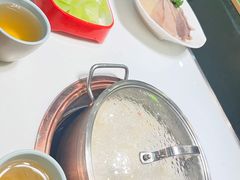 -洪氏嗨捞·猪肚鸡火锅(阳光天地店)