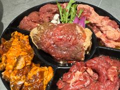 -啊美丽炭火烤肉(滑翔一店)