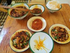 -拈签一笑黄牛肉辣卤串串