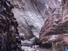 -天山神秘大峡谷