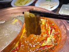 -山城鼎重庆老火锅(西安钟楼店)