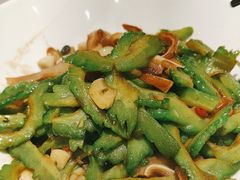 -黄泥岗·地道湖北菜(奥特莱斯店)