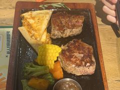-豪客来牛排(人民东路店)