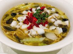 招牌川香酸菜鱼-柒园·三十年创意杭帮菜(龙湖滨江天街店)