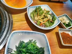 -唯成•韩国炭火烤肉 유성고기