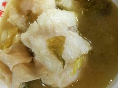 -周鱼小馆石锅酸菜鱼(活力汇店)