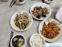 -鲸励母婴月嫂(望京店)