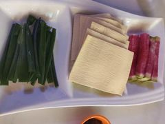 蘸酱菜-嘚瑟人生烧烤·东北大油边(大学路店)