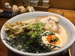 豚骨拉面-信日本料理(信义坊店)