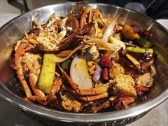 -休记光头香辣蟹干锅店(衣冠庙店)