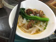 牛腩汤河粉-御膳粥·牛乳粥底火锅·地道顺德菜(容桂店)
