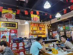 -鑫郭氏·南昌20年大排档(红谷滩旗舰店)