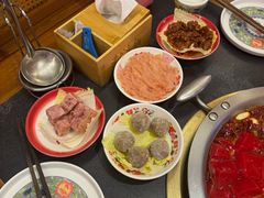 -沸炉重庆老火锅(军事博物馆店)