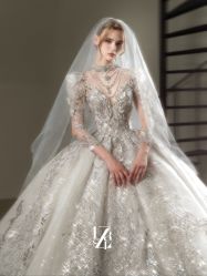 -Renee芮亦婚纱(原丽莎)