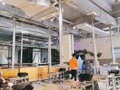 大堂-胡四哥特色火盆烧烤(总店)