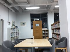-后现代城