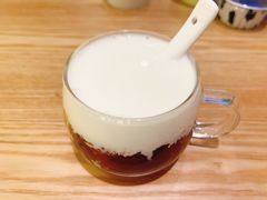 桃胶牛奶-乍甸乳业鲜奶吧(红河水乡店)