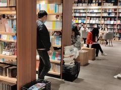 -覔书店(壹方城店)