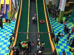 -蒙特利亲子乐园