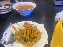 -荆楚渔艺堂·鱼头泡饭(江堤中路店)