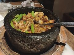 石锅杭椒牛蛙-桂满陇-十里风荷(合生汇店)