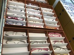 -广州宝岛眼镜武汉和光眼镜市场西区店