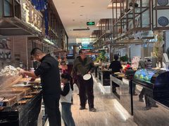 -东方红海鲜百汇(国际大厦店)