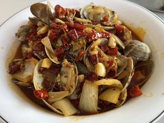 -赶海部落海鲜城(海阳路店)