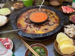 -黄潇洒老火锅(九眼桥宏济巷店)