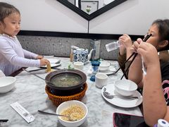 -小菜园新徽菜(宜兴八佰伴店)