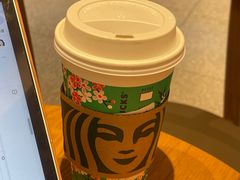 -星巴克臻选(上海中环广场2F店)